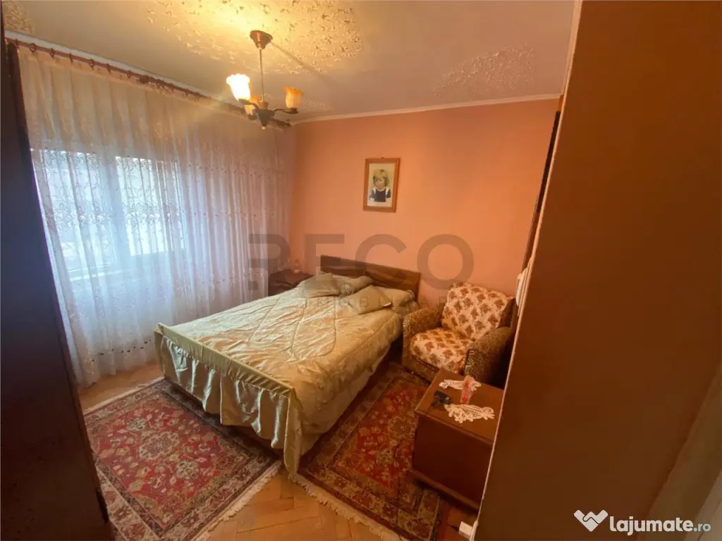 RECO apartament 42mp util Marghita-Zona Centrala