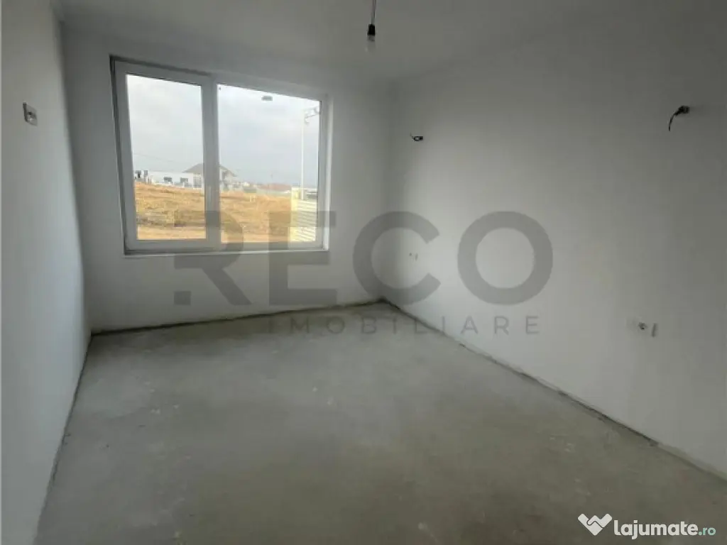 RECO Casa plan parter cu 3 dormitoare-finisata la alb - Pale