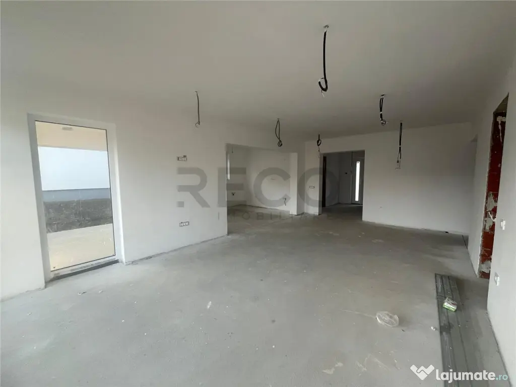 RECO Casa plan parter cu 3 dormitoare-finisata la alb - Pale