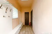 Apartament cu 2 camere la curte comună, zona Parneava, Arad 