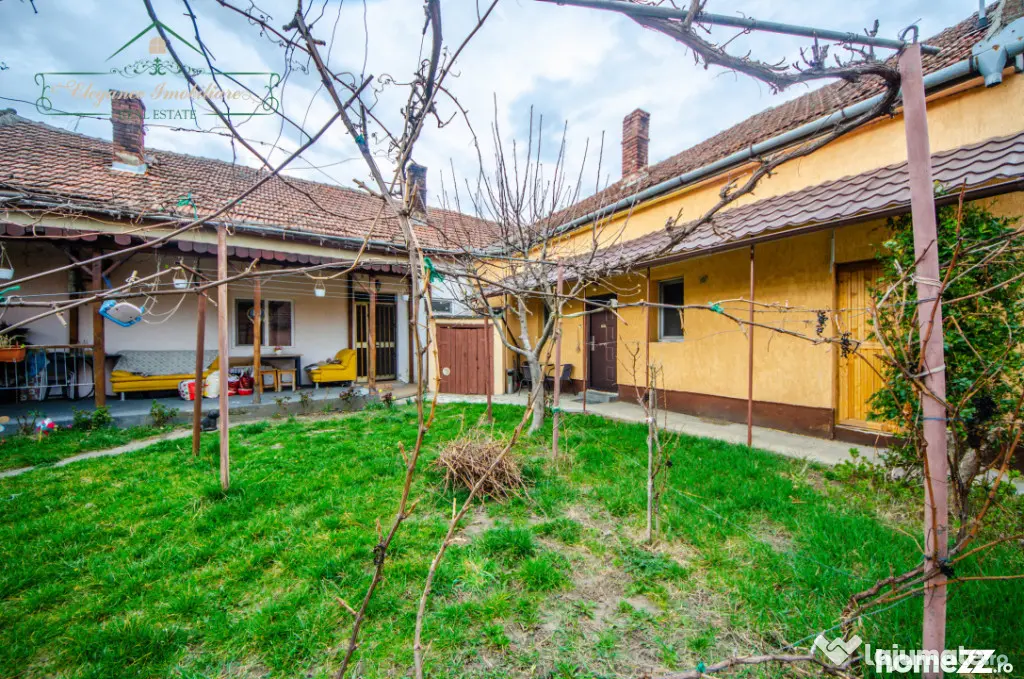 Apartament cu 2 camere la curte comună, zona Parneava, Arad - Arad (Arad)