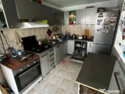 Casa de vanzare - zona Stadion 