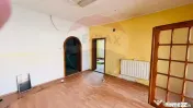 Casă / Vilă cu 4 camere de vânzare Santandrei 