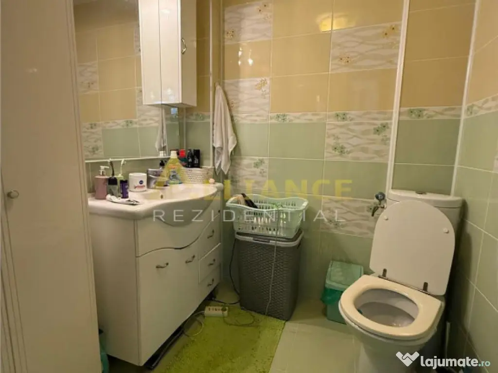 Apartament 2 camere etaj 1 zona Unirii centrala perfect pent