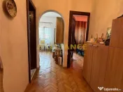 Apartament 2 camere etaj 1 zona Unirii centrala perfect pent 