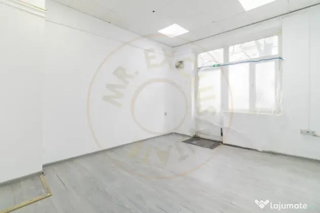 Spatiu comercial