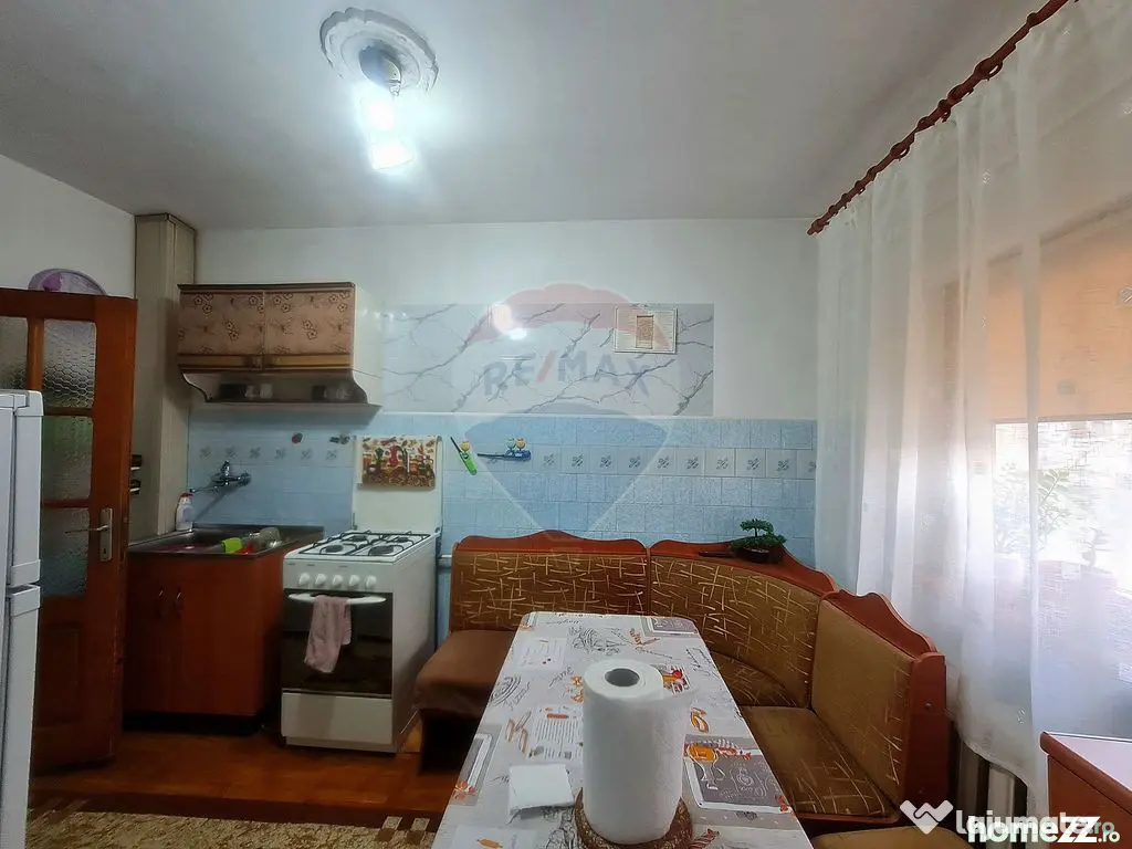 Apartament cu 2 camere de vânzare pe strada Pictor Grigo...