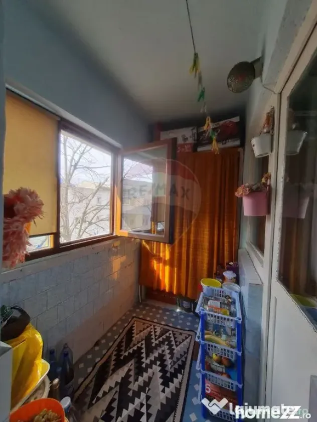 Apartament cu 2 camere de vânzare pe strada Pictor Grigo...