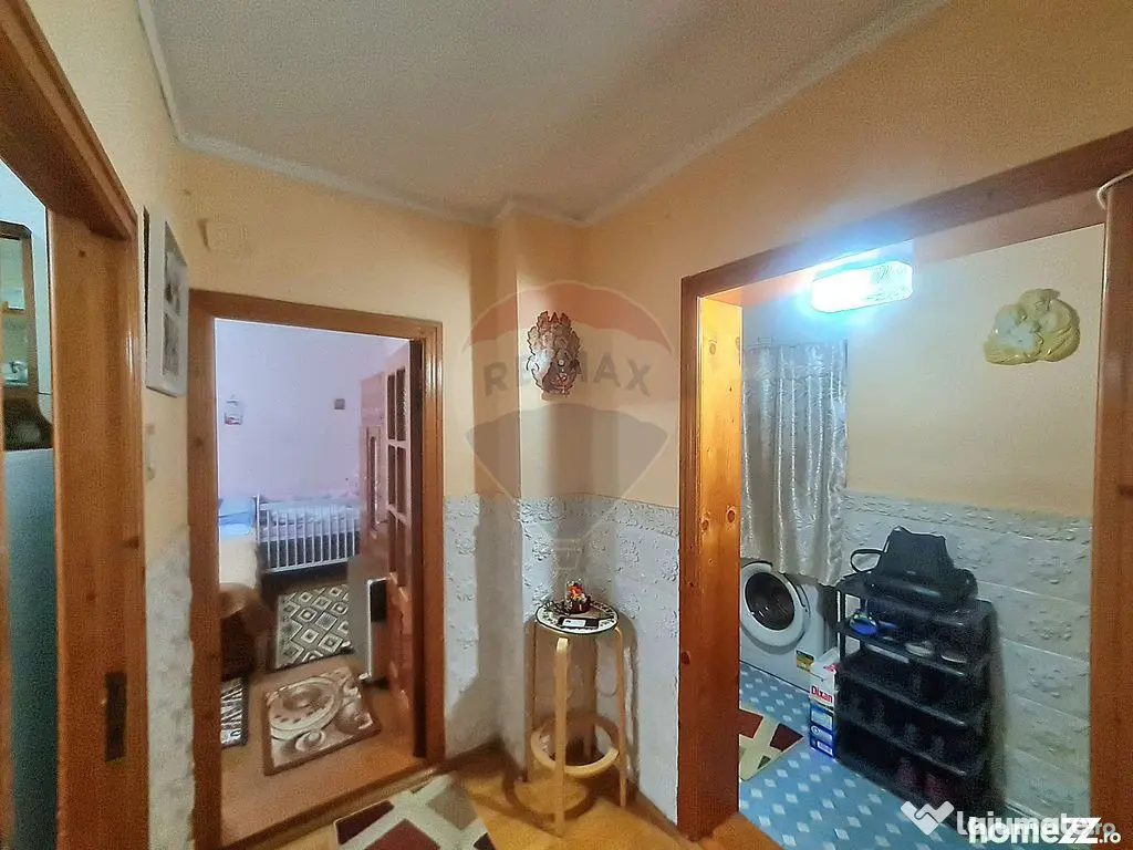 Apartament cu 2 camere de vânzare pe strada Pictor Grigo...