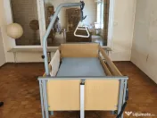 Pat medical electric reglabil + Saltea inclusă – Stare excelentă