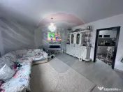 Casă 3 camere str Contemporanului 