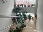 Casă 3 camere str Contemporanului 