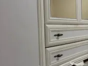 Dulap cu 4 uși și 2 sertare 
