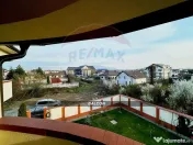 DE INCHIRIAT: Apartament cu 2 camere-strada Victoriei 