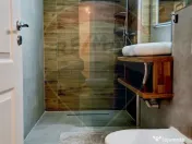 DE INCHIRIAT: Apartament cu 2 camere-strada Victoriei 