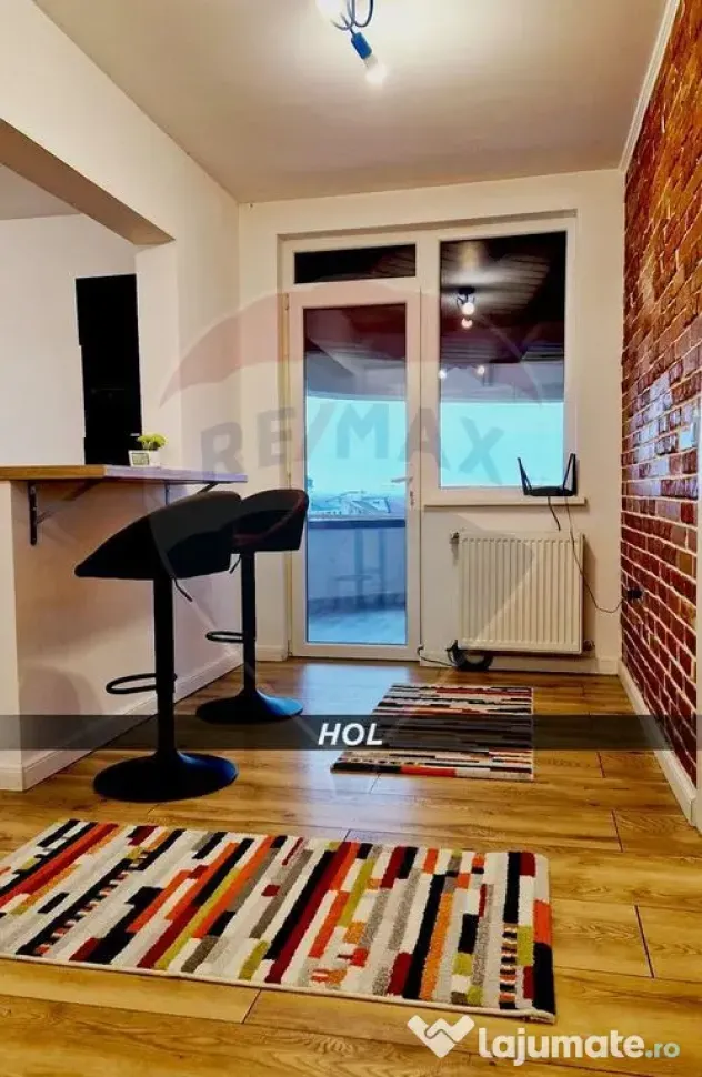 DE INCHIRIAT: Apartament cu 2 camere-strada Victoriei