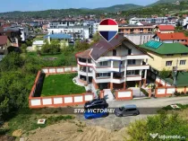 DE INCHIRIAT: Apartament cu 2 camere-strada Victoriei