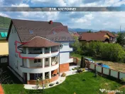 DE INCHIRIAT: Apartament cu 2 camere-strada Victoriei 