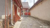 Casă autentică cu teren de 1310 mp, liniște și acces ... 