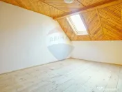 Casă + teren de vânzare – comision 0% 