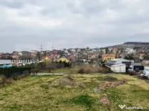 Teren intravilan cu dublu acces + construcție la roșu 500