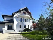 Vila individuala, 7 camere, 2 garaje, curte - Pipera, Cor... 