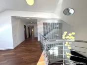 Vila individuala, 7 camere, 2 garaje, curte - Pipera, Cor... 