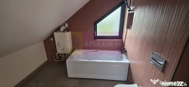 Apartament cu 2 camere de vanzare in Busteni