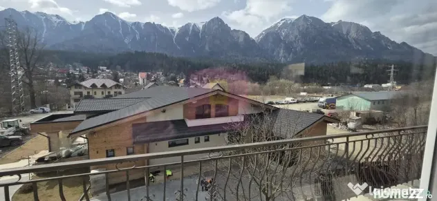 Vila de vânzare cu 8 camere și garaj in Busteni