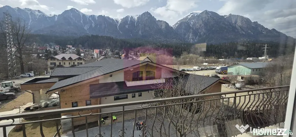 Vila de vânzare cu 8 camere și garaj in Busteni - Busteni (Prahova)