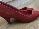 Pantofi roșii de ocazie
