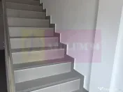 Apartament 2 camere, parter, de vanzare in Busteni 