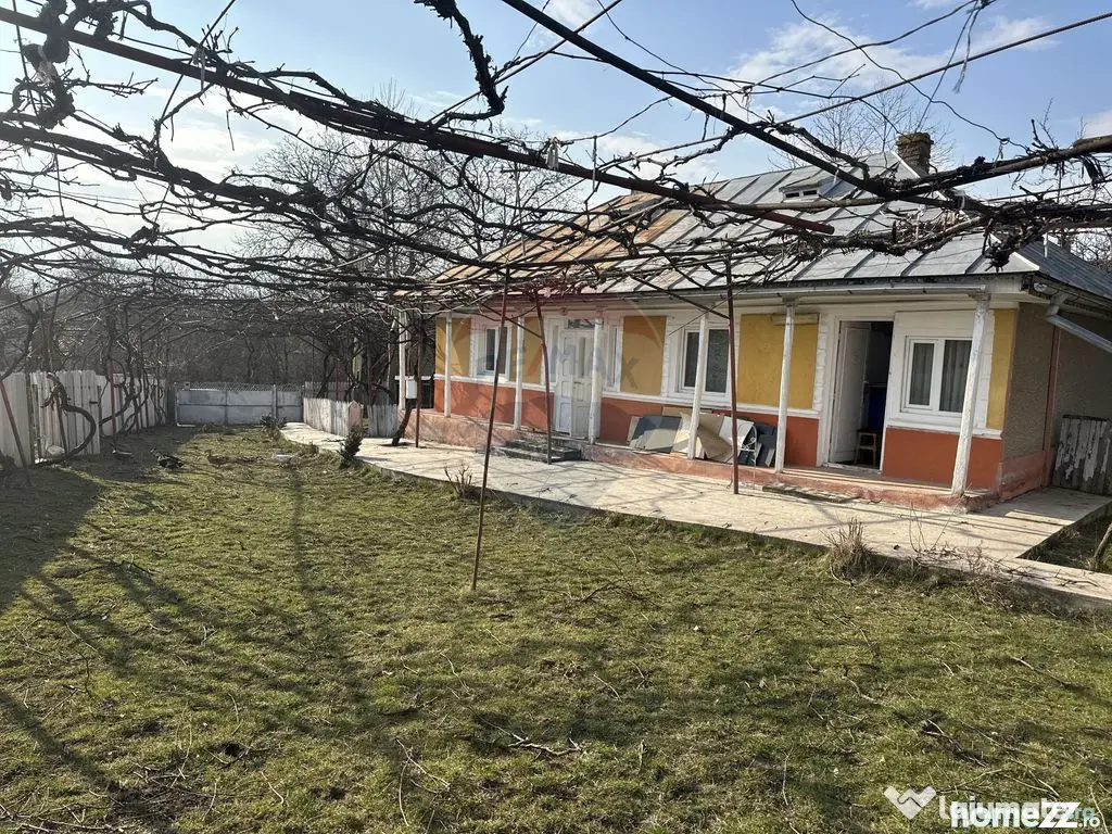 Casă / Vilă cu 3 camere de vânzare