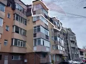 Apartament cu 3 camere de vânzare în Centrul orașului ... 