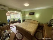 Apartament cu 3 camere de vânzare în Centrul orașului ... 