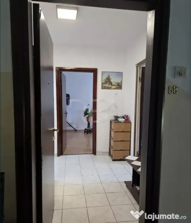 3 camere, 4/4, bloc 1981, anvelopat-Gorjului