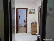 3 camere, 4/4, bloc 1981, anvelopat-Gorjului 