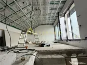 Casa 5 camere tip DUPLEX - 4 bai, Terasa Curte, 250 MP 