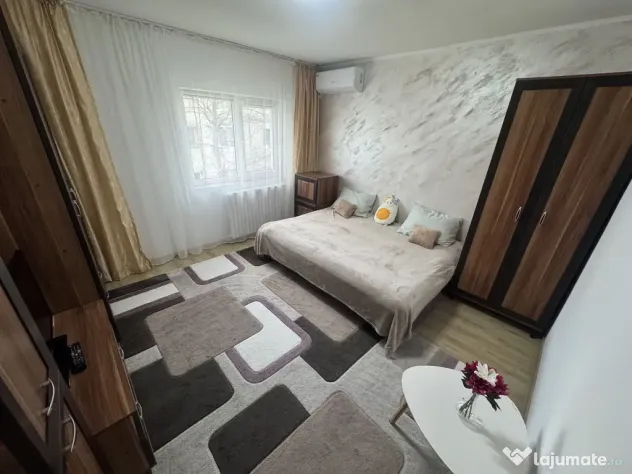 Garsoniera Renovata Total zona Inel 2 cu Gaze pe Scara