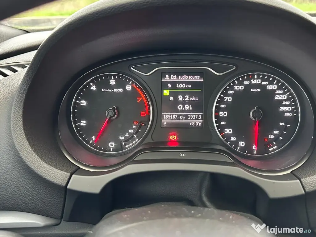 Vând Audi A3 Sportback, an 2014, motorizare 1.8 TFSI 180 CP, cutie automată DSG.