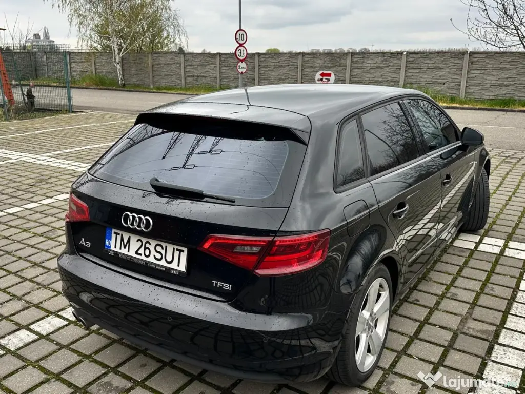 Vând Audi A3 Sportback, an 2014, motorizare 1.8 TFSI 180 CP, cutie automată DSG.