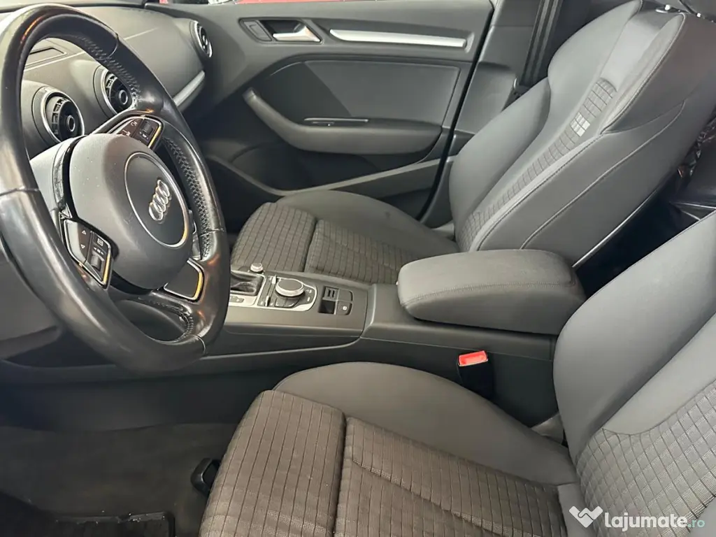 Vând Audi A3 Sportback, an 2014, motorizare 1.8 TFSI 180 CP, cutie automată DSG.
