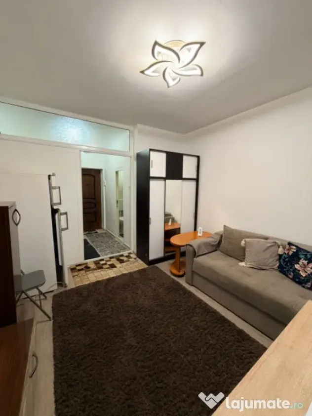 Garsoniera de inchiriat in zona Abator