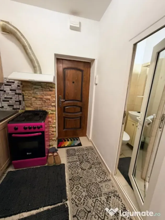 Garsoniera de inchiriat in zona Abator