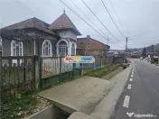 Casa batraneasca 750mp teren Viforata Comuna Aninoasa 