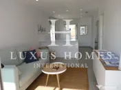 Parter casă duplex cu terasă și piscină comunitară într-o zonă aproape de plaje 