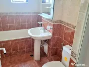 De inchiriat - apartament cu 3 camere în zona Gara - Cen... 