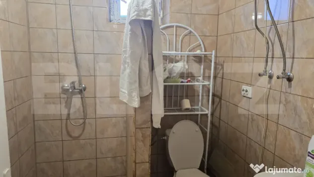 Casa 3 camere 133 mp; Teren - 1432 mp. Livada
