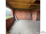 Casa la rosu din caramida de in comuna Carligele 