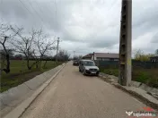 Casa la rosu din caramida de in comuna Carligele 